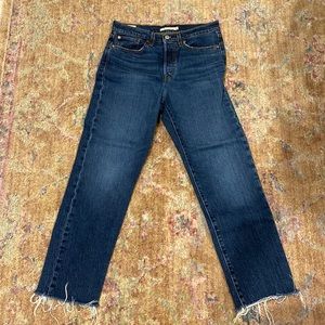 Levi’s Wedgie Straight Cropped Jeans